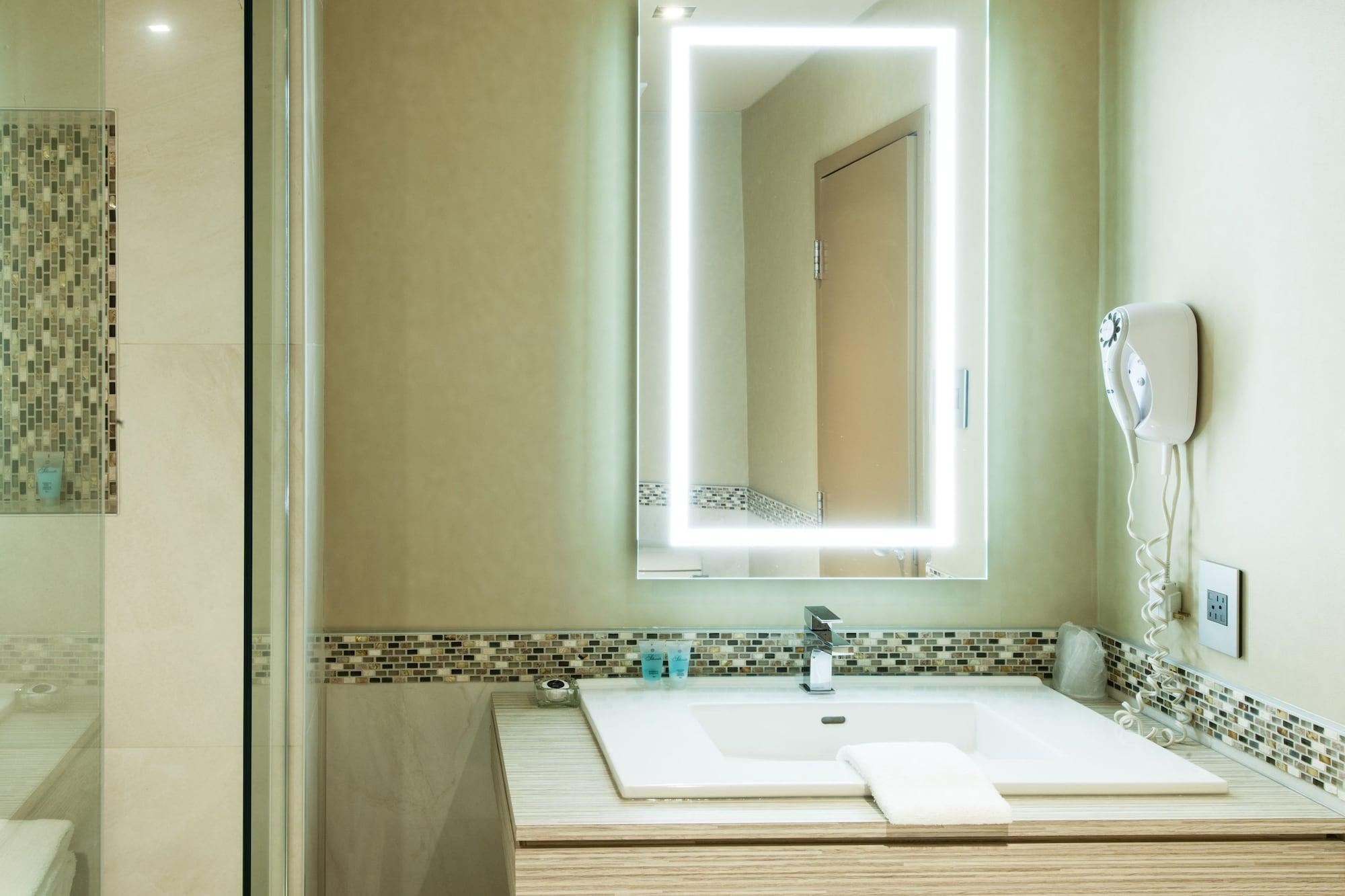 Le Chabrol Hotel & Suites Montreal Ngoại thất bức ảnh