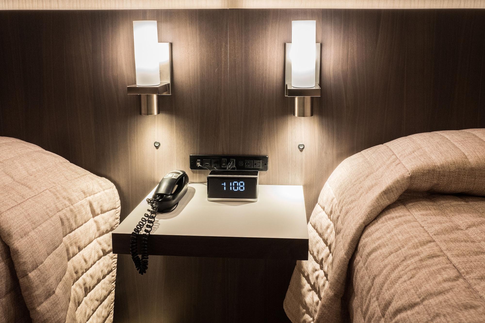 Le Chabrol Hotel & Suites Montreal Ngoại thất bức ảnh