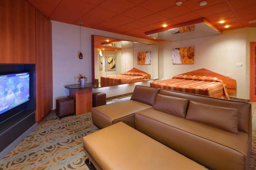 Le Chabrol Hotel & Suites Montreal Ngoại thất bức ảnh