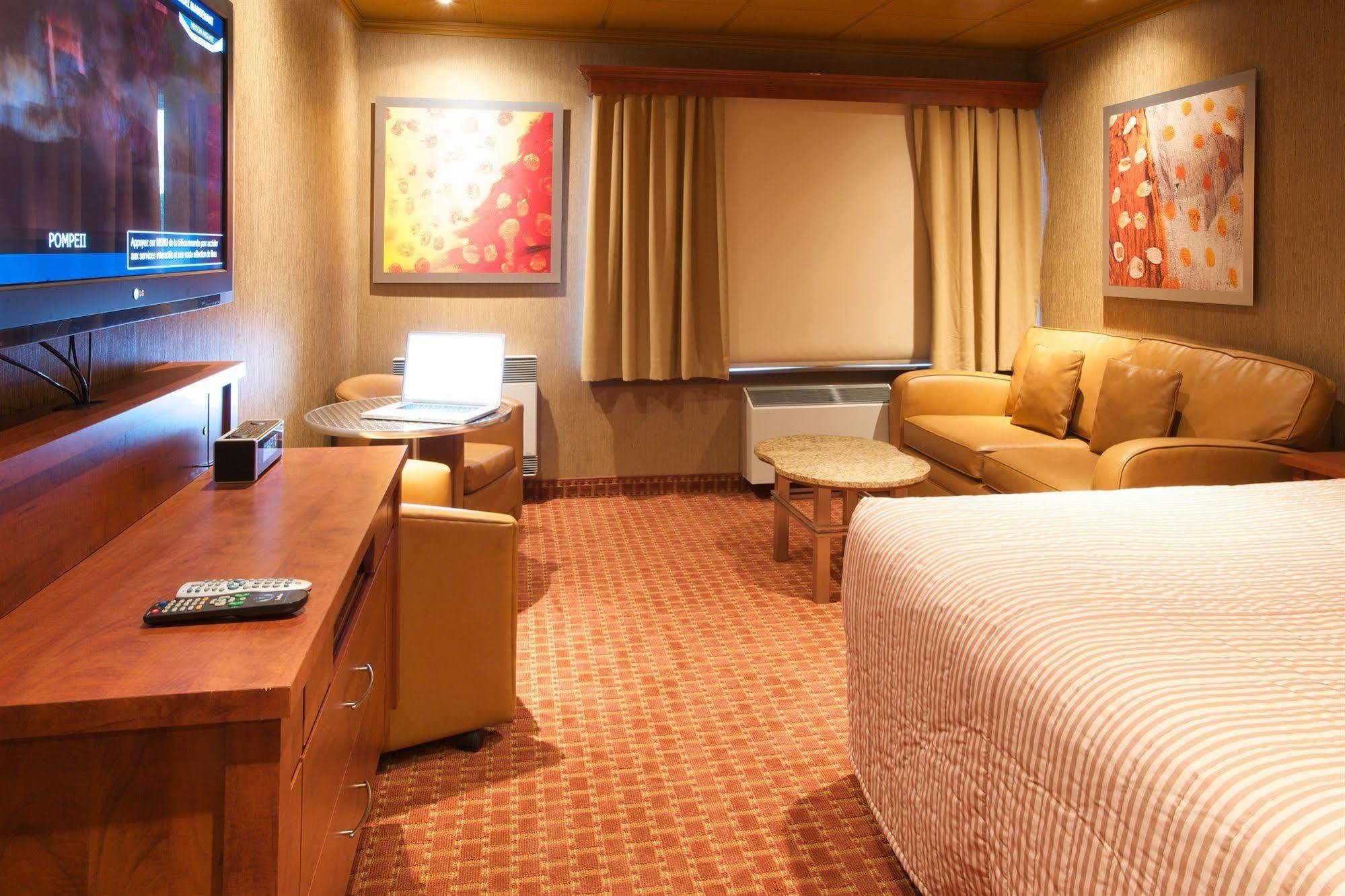 Le Chabrol Hotel & Suites Montreal Ngoại thất bức ảnh